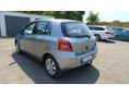 TOYOTA YARIS 2005 - 6
