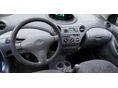 TOYOTA YARIS 2002/1 - 10