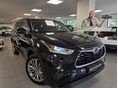 TOYOTA HIGHLANDER 2.5 Hybrid Prestige Tech CVT 1. tulaj. Végig márkaszervizben karbantartott. 1+2 év Garancia!