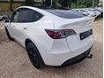 TESLA MODEL Y 2023/3 - 4