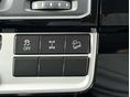 VOLKSWAGEN MULTIVAN 2016/2 - 12