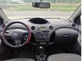 TOYOTA YARIS 2003/12 - 9
