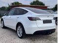 TESLA MODEL Y 2023/3 - 6