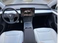 TESLA MODEL Y 2024/3 - 11