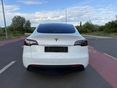TESLA MODEL Y 2024/6 - 13