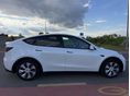 TESLA MODEL Y 2024/6 - 16