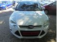 FORD FOCUS 1.6 Ti-VCT Trend Plus ŰLÉSFŰTÉS T RADAR 4 EL ABLAK ALUFELNI SZERVIZKŐNYV MULTI KORMÁNY KŐDLÁMPA