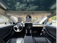 TESLA MODEL 3 2020/5 - 12