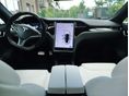 TESLA MODEL S 2019/12 - 10