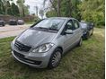 MERCEDES-BENZ A 180 2011/8 - 1