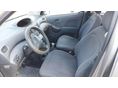TOYOTA YARIS VERSO 2003 - 9
