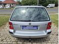 VOLKSWAGEN PASSAT 2001/5 - 6