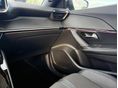 PEUGEOT 2008 2021 - 23