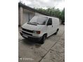 VOLKSWAGEN TRANSPORTER T4 2001/6 - 4
