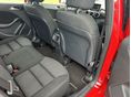 MERCEDES-BENZ B 200 2013/6 - 10