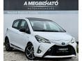TOYOTA YARIS 1.5 HSD Style Panoramic SensoSmart e-CVT 124e km. Panorámatető. Friss szerviz. Garancia
