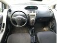 TOYOTA YARIS 2006/4 - 9