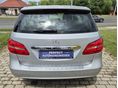 MERCEDES-BENZ B 180 2013/5 - 6