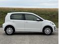 VOLKSWAGEN UP 2019/4 - 6