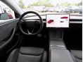 TESLA MODEL 3 2024/10 - 11
