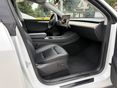 TESLA MODEL Y 2022/9 - 10