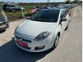 FIAT BRAVO 1.4 16V Dynamic panoráma üvegtetős . garanciával . ingyenes szervízekkel 3év garanciával