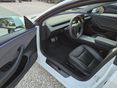 TESLA MODEL 3 2024/2 - 8