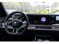 BMW 740 2025/10 - 8