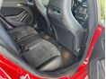 MERCEDES-BENZ CLA 180 2017/10 - 11