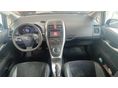 TOYOTA AURIS 2012/1 - 5