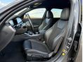 BMW 330 2022/3 - 7