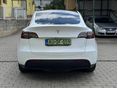 TESLA MODEL Y 2022/2 - 4