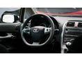 TOYOTA AURIS 2012/10 - 8