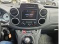 PEUGEOT PARTNER 2017/3 - 23
