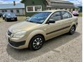 KIA RIO 2006/6 - 5