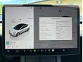 TESLA MODEL 3 2022/3 - 19