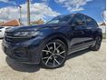 VOLKSWAGEN TOUAREG 3.0 V6 TDI R-Line Tiptronic ic 37.566 KM! MAGYARORSZÁGI! ELSŐ TULAJDONOS! SZALONÁLLAPOT!