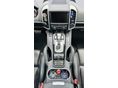 PORSCHE CAYENNE 2012/11 - 6