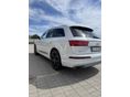 AUDI Q7 2015/12 - 2