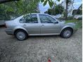 VOLKSWAGEN BORA 2004/8 - 2