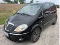 LANCIA MUSA 1.6 Mjet Platino DIGITKLÍMA NAVIGÁCIÓ KÖNYÖKTÁMASZ