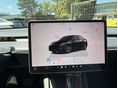 TESLA MODEL Y 2024/6 - 4