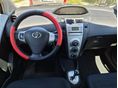TOYOTA YARIS 2007/12 - 8
