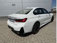 BMW 330 2025/5 - 2