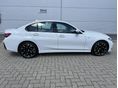 BMW 330 2025/5 - 4