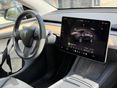 TESLA MODEL Y 2022/6 - 12
