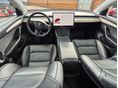 TESLA MODEL 3 2021/10 - 11