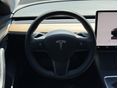 TESLA MODEL 3 2022/9 - 16