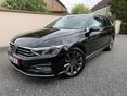 VOLKSWAGEN PASSAT Variant 2.0 TDI SCR Elegance 4Motion DSG R-Line