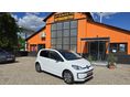 VOLKSWAGEN UP e-Up! 0% ÖNERŐTŐL! 18.711KM! GYÁRI GARANCIA! TOLATÓKAMERA! VILLÁM TÖLTÉS! ÜLÉSFŰTÉS! T